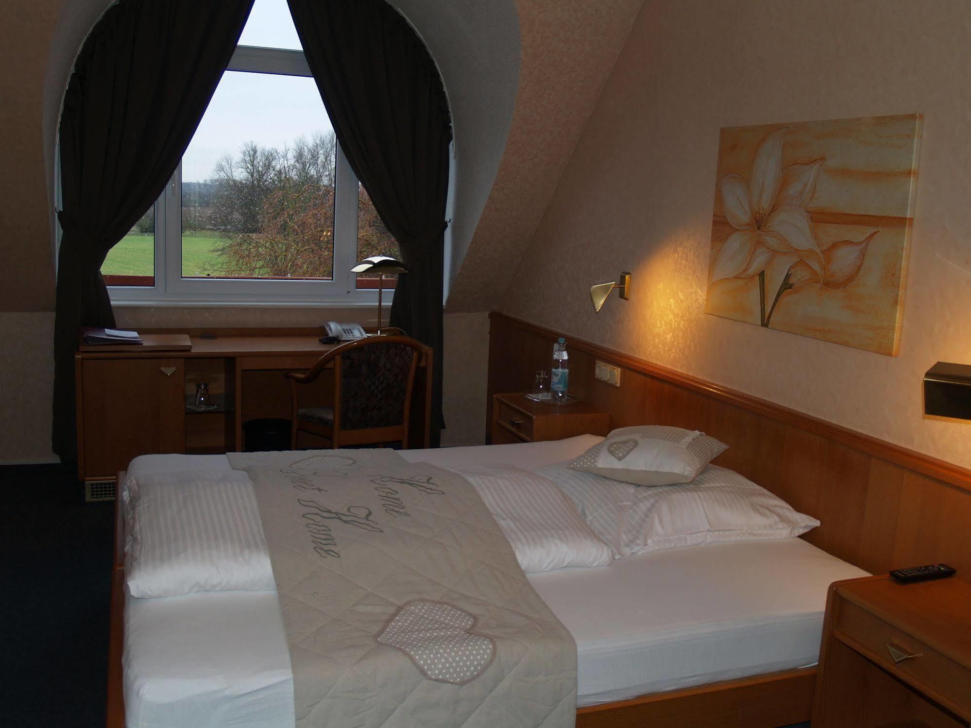 Hotel Bauschheimer Hof Rüsselsheim Εξωτερικό φωτογραφία