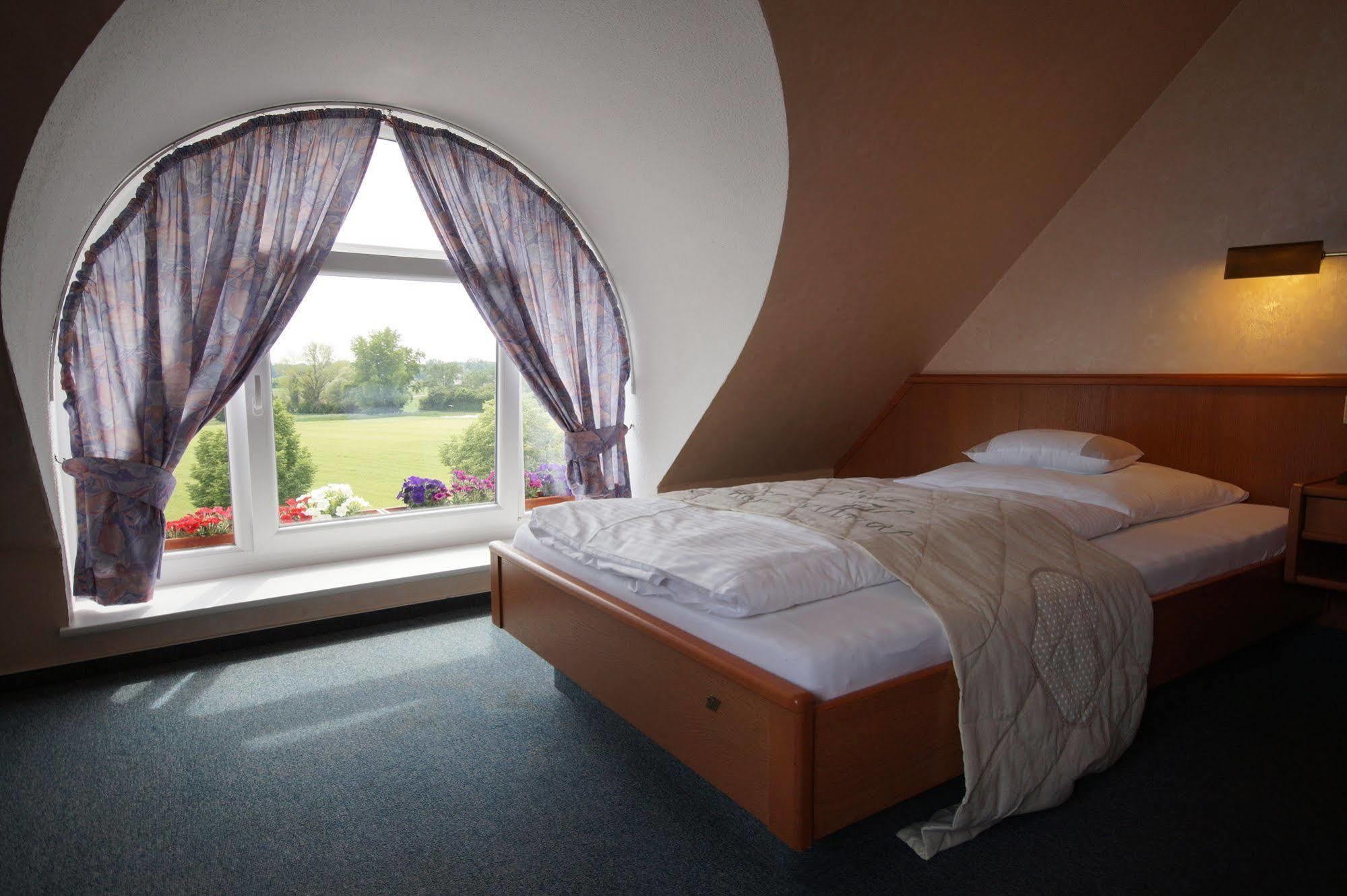 Hotel Bauschheimer Hof Rüsselsheim Εξωτερικό φωτογραφία